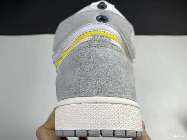 Rep TBkick 1 Light Air CW6576-100 Switch Smoke Jordan High 0714